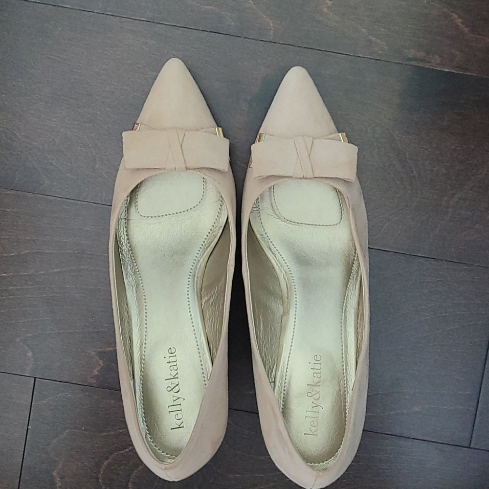 Kelly & Katie KK Sandy Taupe 7.5